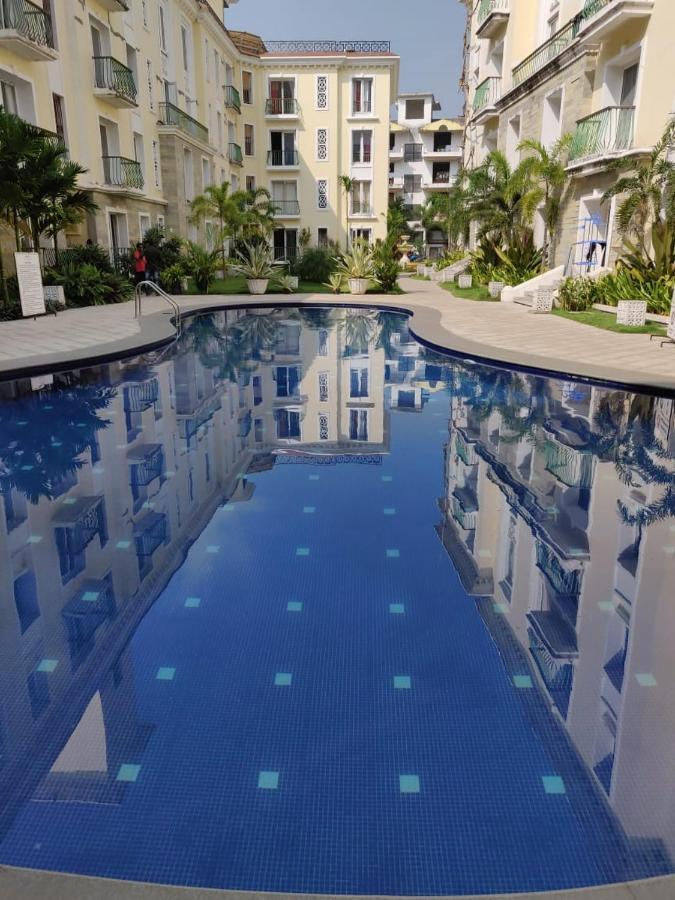 Areia De Goa Luxury Condo Арпора Екстериор снимка