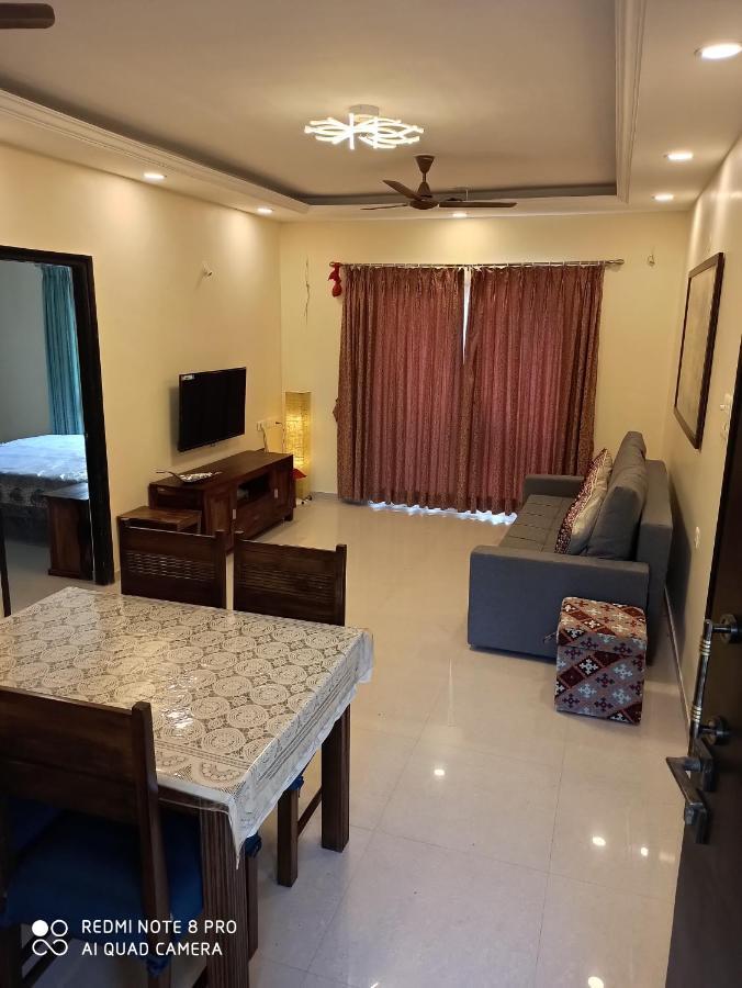 Areia De Goa Luxury Condo Арпора Екстериор снимка