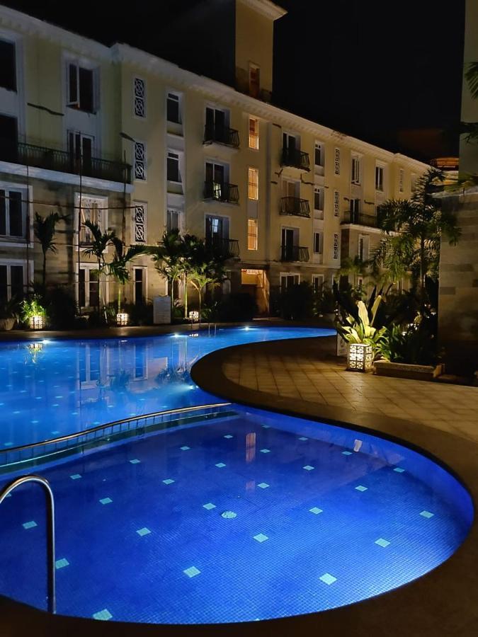 Areia De Goa Luxury Condo Арпора Екстериор снимка